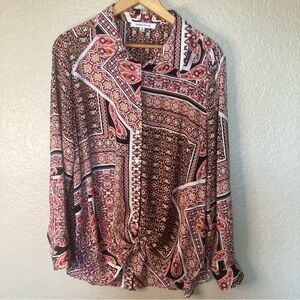 Rose + Olive Women’s Blouse Size XL Hippie Bohemian Button Up Bow Tie Detail Geo